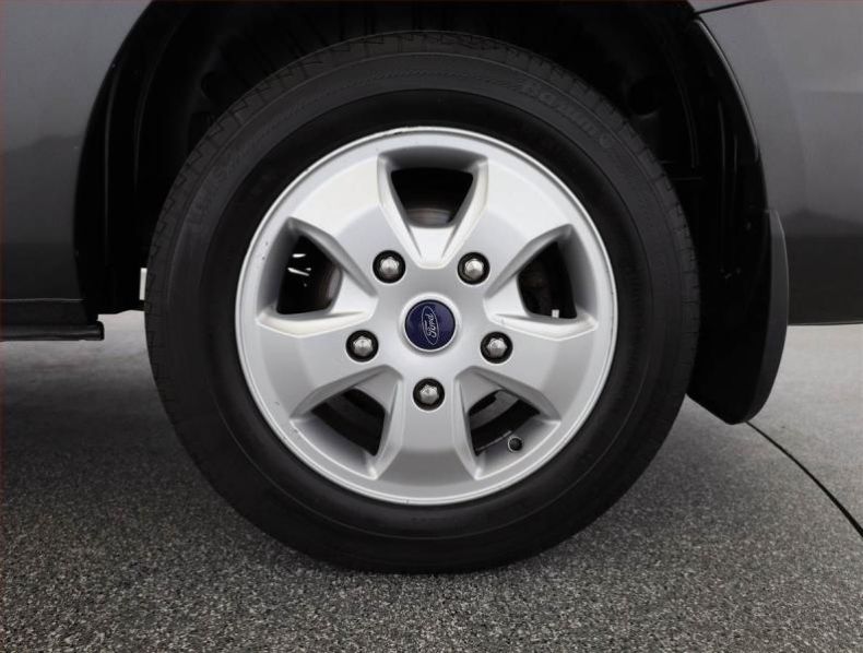 Ford Tourneo - hlavní fotka