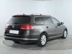 Volkswagen Passat - fotka číslo 4