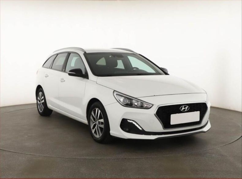 Hyundai i30 - hlavní fotka inzerátu
