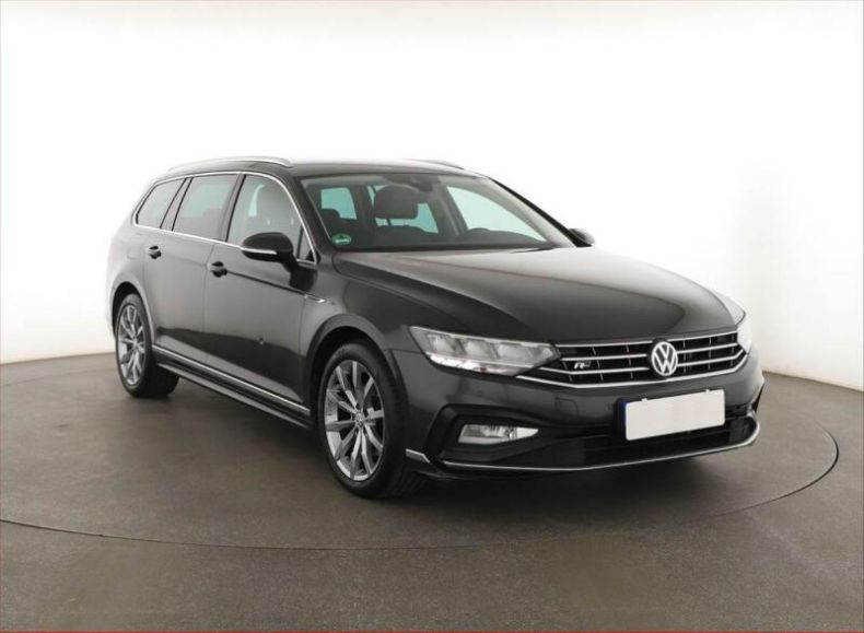 Volkswagen Passat - hlavní fotka inzerátu