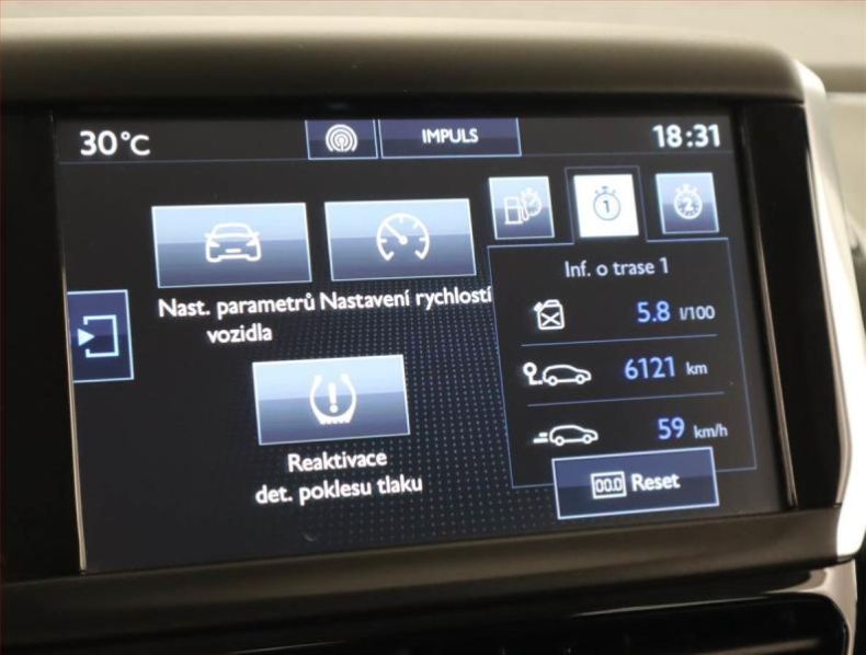 Volkswagen Passat - hlavní fotka