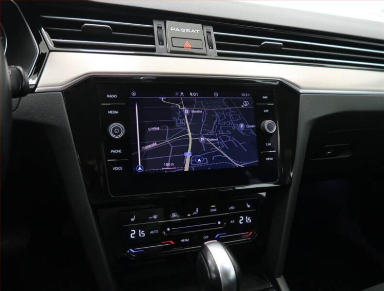 Volkswagen Passat - hlavní fotka