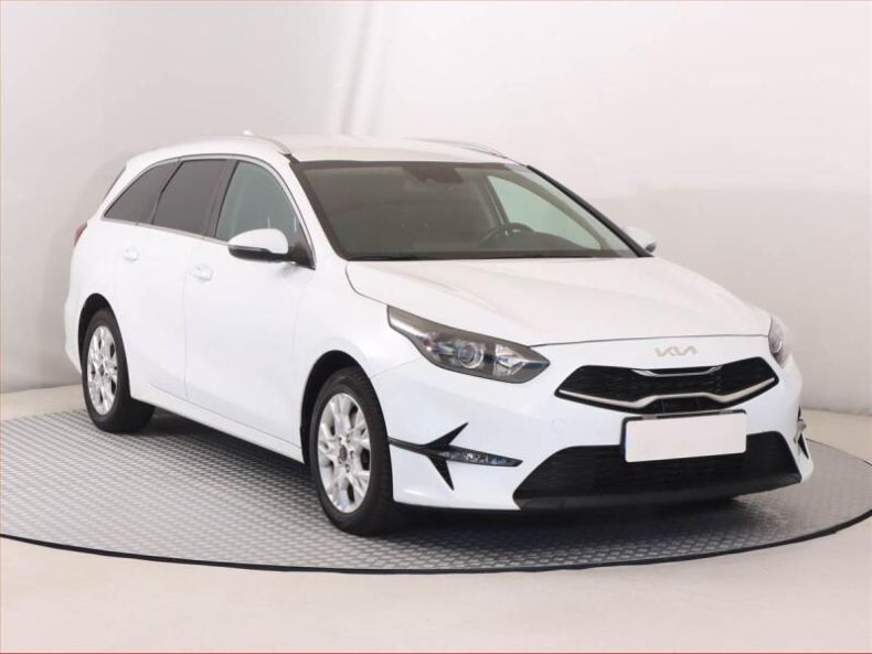 Kia Cee'd - hlavní foto