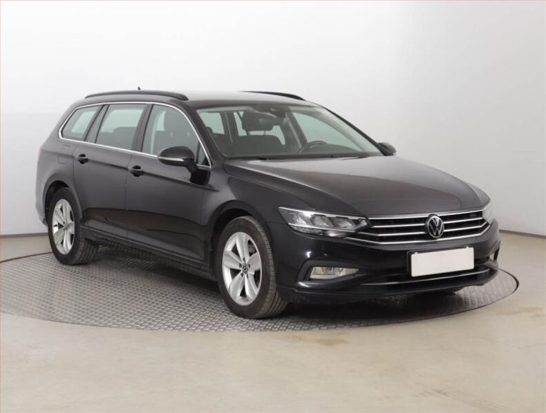 Volkswagen Passat - hlavní fotka inzerátu