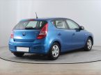 Hyundai i30 - fotka číslo 4