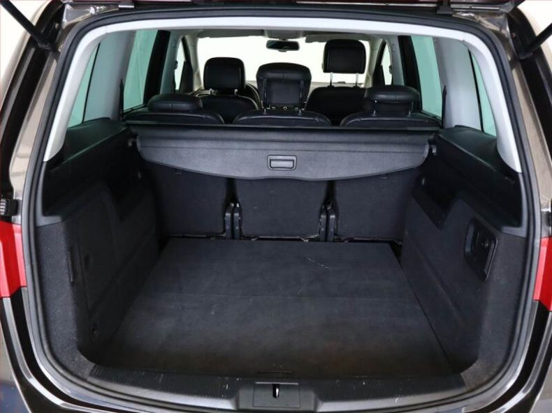 Seat Alhambra - hlavní fotka