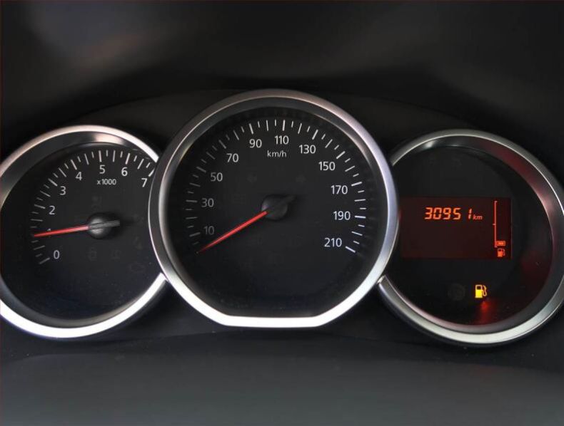 Dacia Logan - hlavní fotka