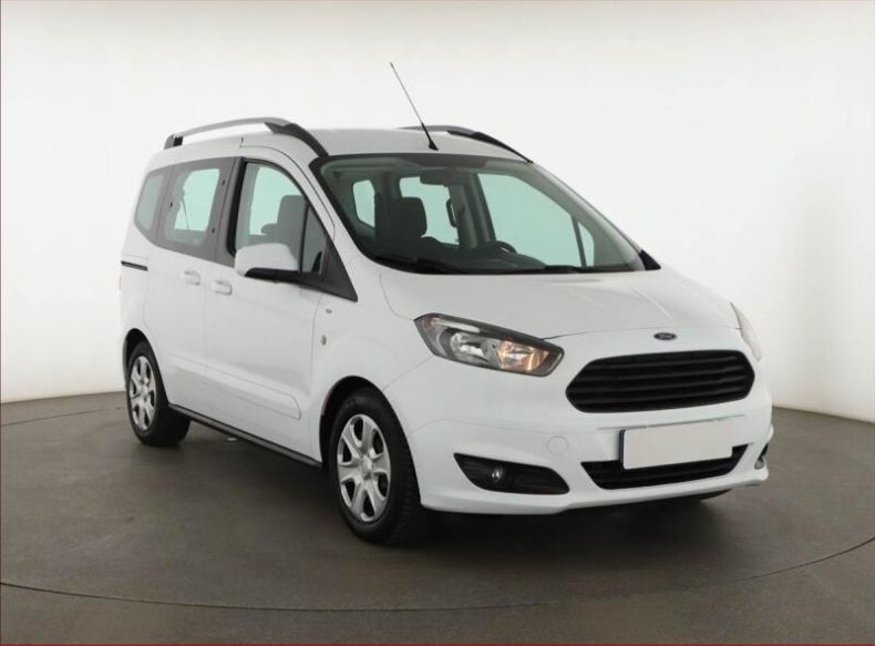 Ford Tourneo - hlavní foto