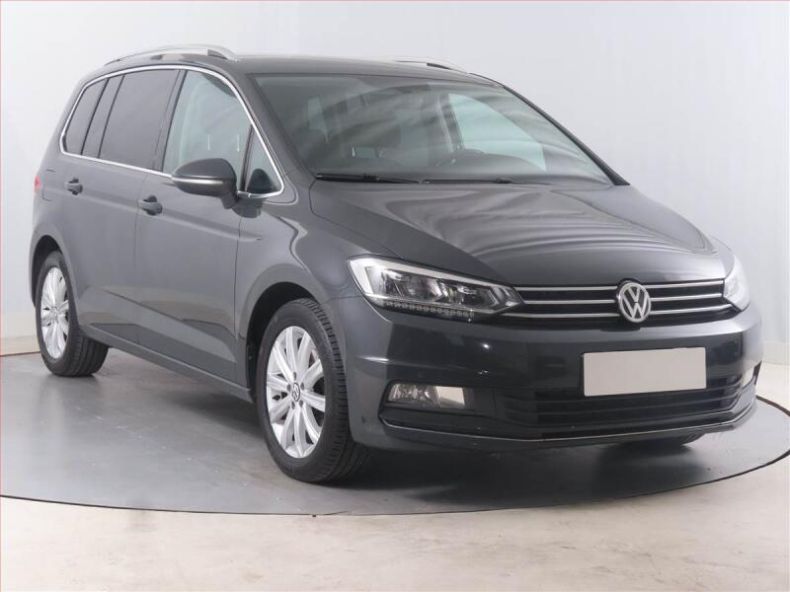 Volkswagen Touran - hlavní foto