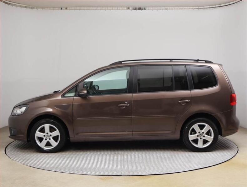 Volkswagen Touran - hlavní fotka
