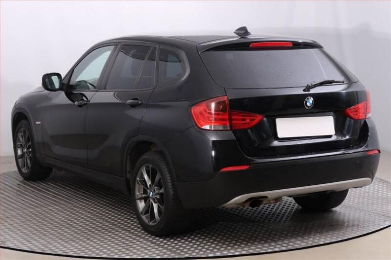 BMW X1 - hlavní fotka