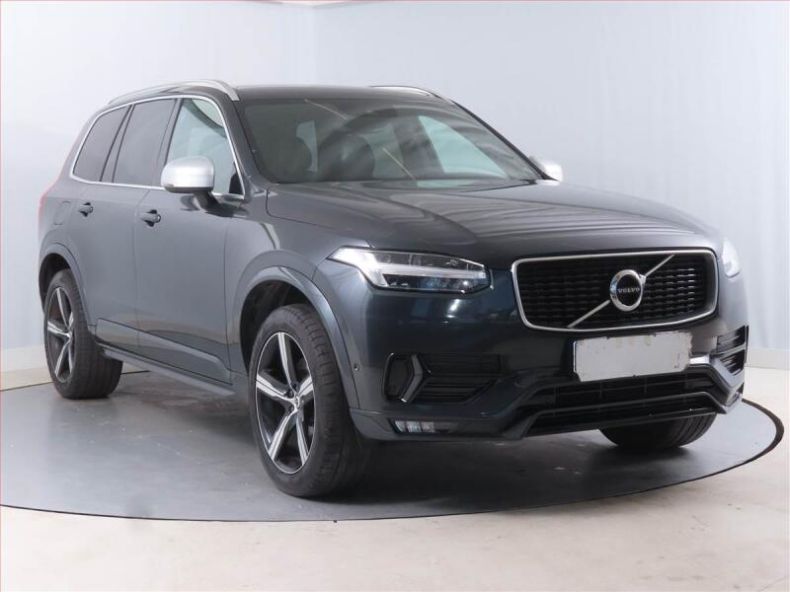 Volvo XC90 - hlavní foto