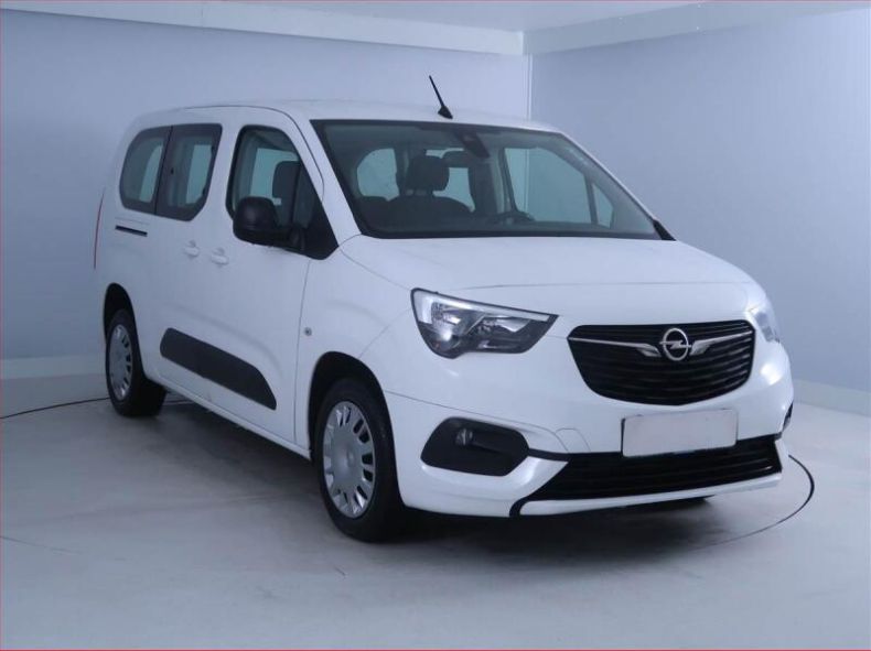 Opel Combo - hlavní foto