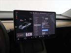 Tesla Model 3 - fotka číslo 22
