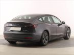 Tesla Model 3 - fotka číslo 4