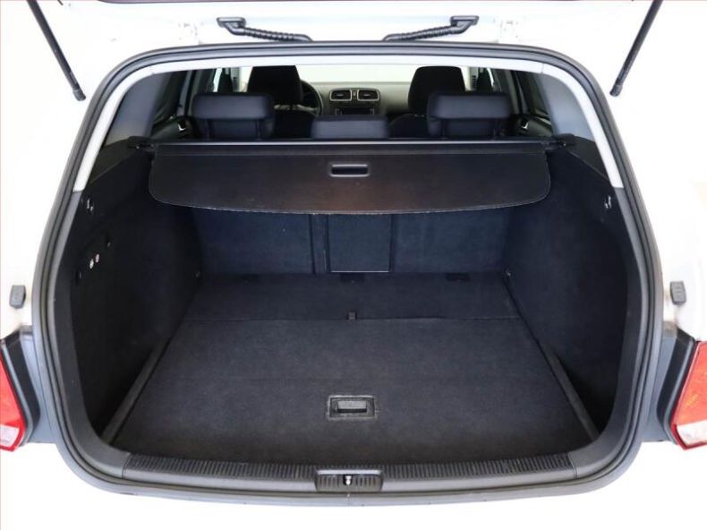 Volkswagen Golf - hlavní fotka