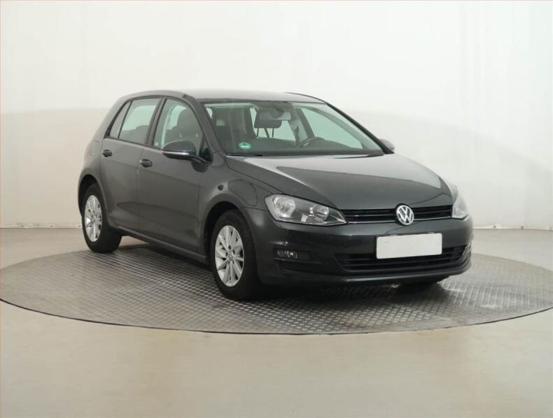 Volkswagen Golf - hlavní fotka inzerátu