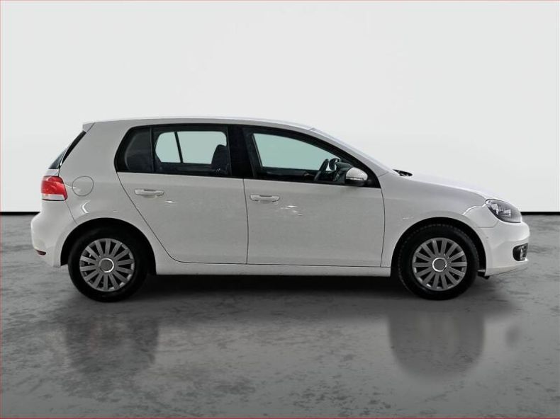 Volkswagen Golf - hlavní fotka