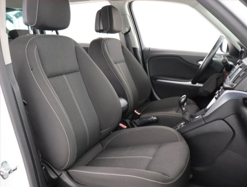 Opel Zafira - hlavní fotka