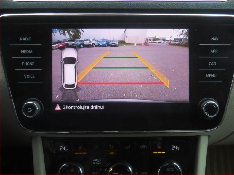 Škoda Superb - hlavní fotka