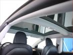 Tesla Model 3 - fotka číslo 15
