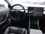 Tesla Model 3 - fotka číslo 6