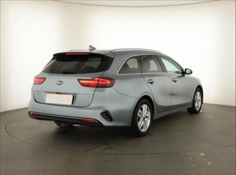 Kia Cee'd - hlavní fotka