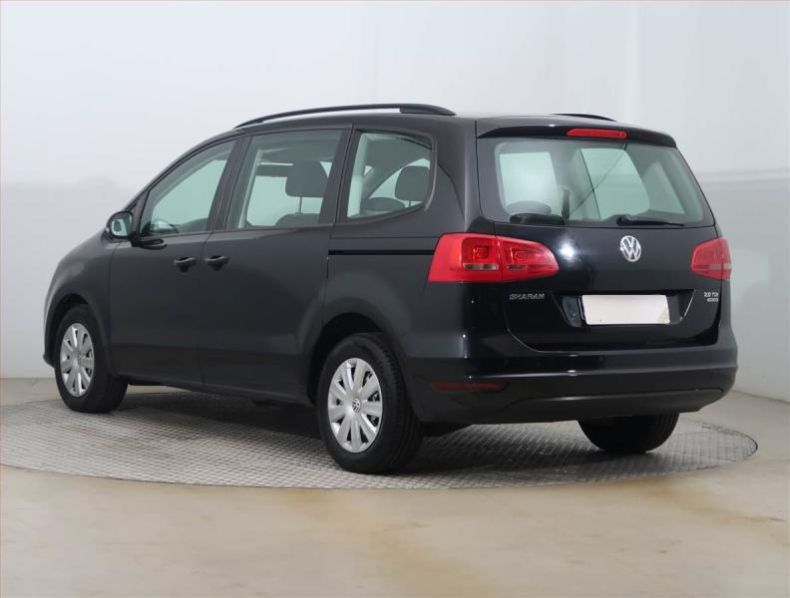 Volkswagen Sharan - hlavní fotka