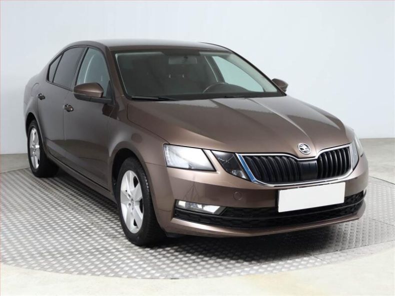 Škoda Octavia - hlavní foto