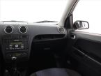 Ford Fusion - fotka číslo 7