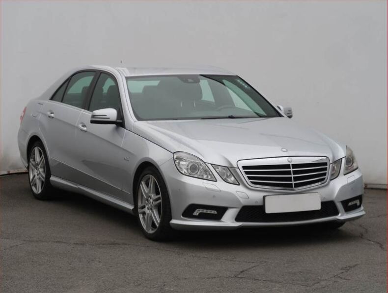 Mercedes Třída E - hlavní foto