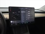 Tesla Model 3 - fotka číslo 19