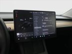 Tesla Model 3 - fotka číslo 23
