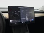 Tesla Model 3 - fotka číslo 24