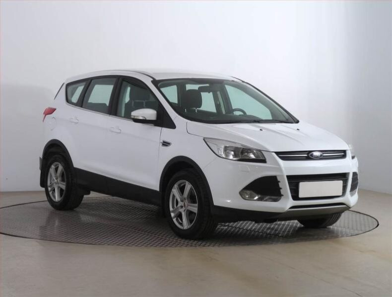 Ford Kuga - hlavní foto