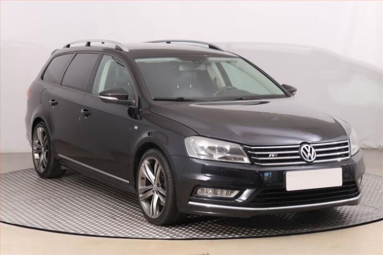 Volkswagen Passat - hlavní fotka inzerátu