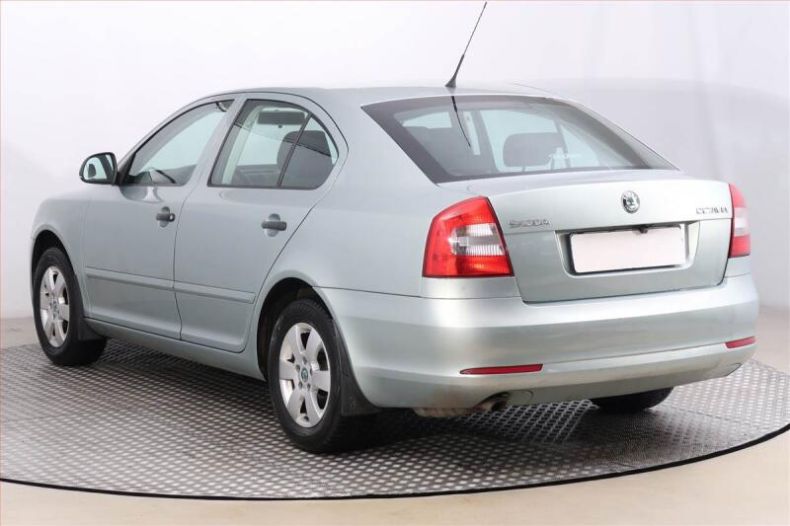 Škoda Octavia - hlavní fotka