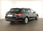 Škoda Superb - fotka číslo 4