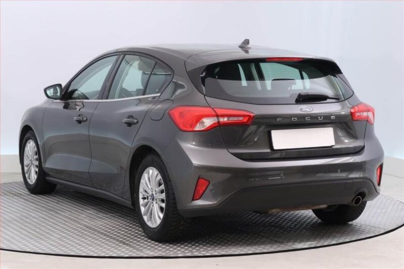 Ford Focus - hlavní fotka