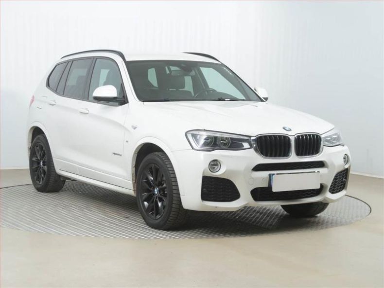 BMW X3 - hlavní fotka