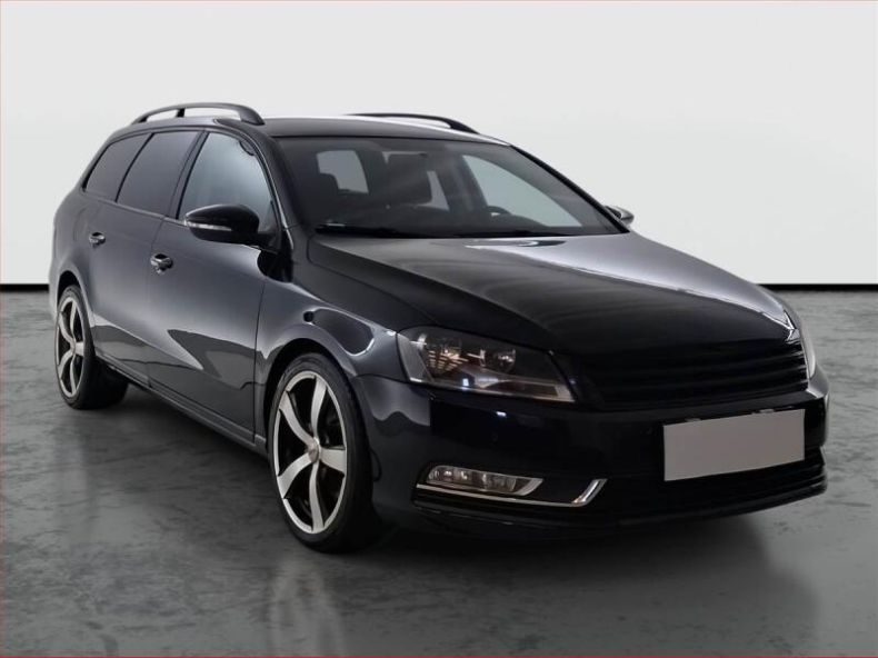 Volkswagen Passat - hlavní foto