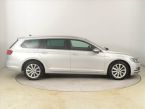 Volkswagen Passat - fotka číslo 5