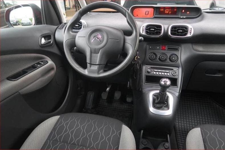 Škoda Octavia - hlavní fotka inzerátu