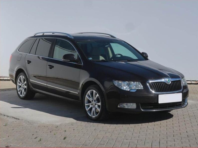 Škoda Superb - hlavní fotka inzerátu