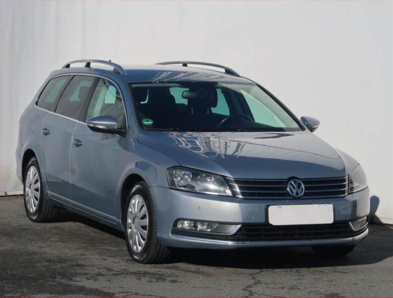 Volkswagen Passat - hlavní fotka inzerátu