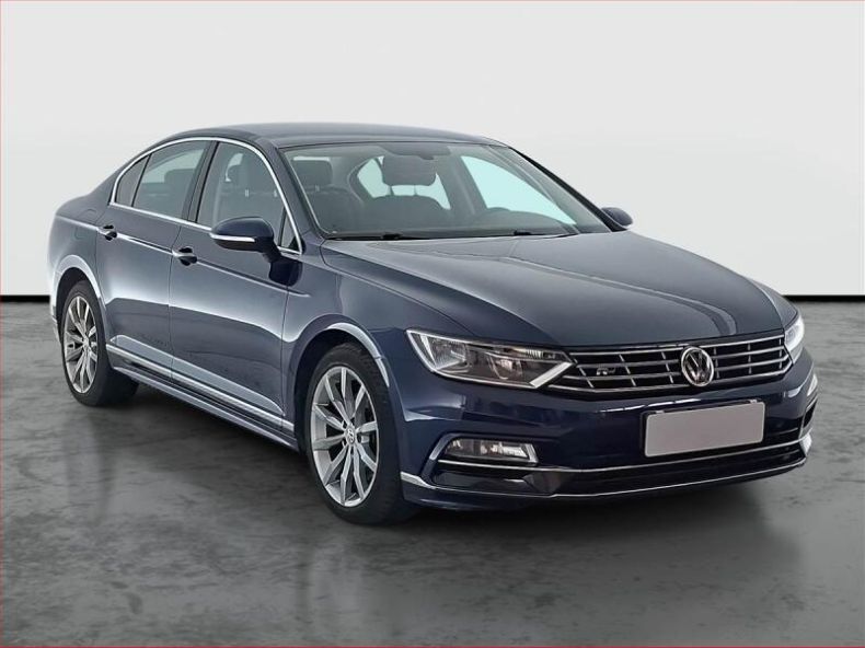 Volkswagen Passat - hlavní fotka inzerátu