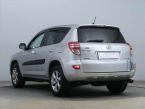 Toyota RAV 4 - fotka číslo 3
