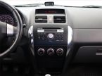 Suzuki SX4 - fotka číslo 9