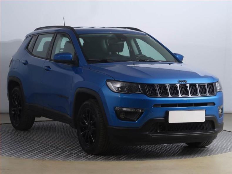 Jeep Compass - hlavní fotka