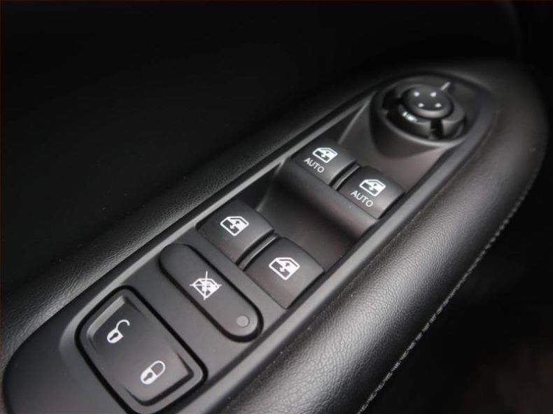 Jeep Compass - hlavní fotka